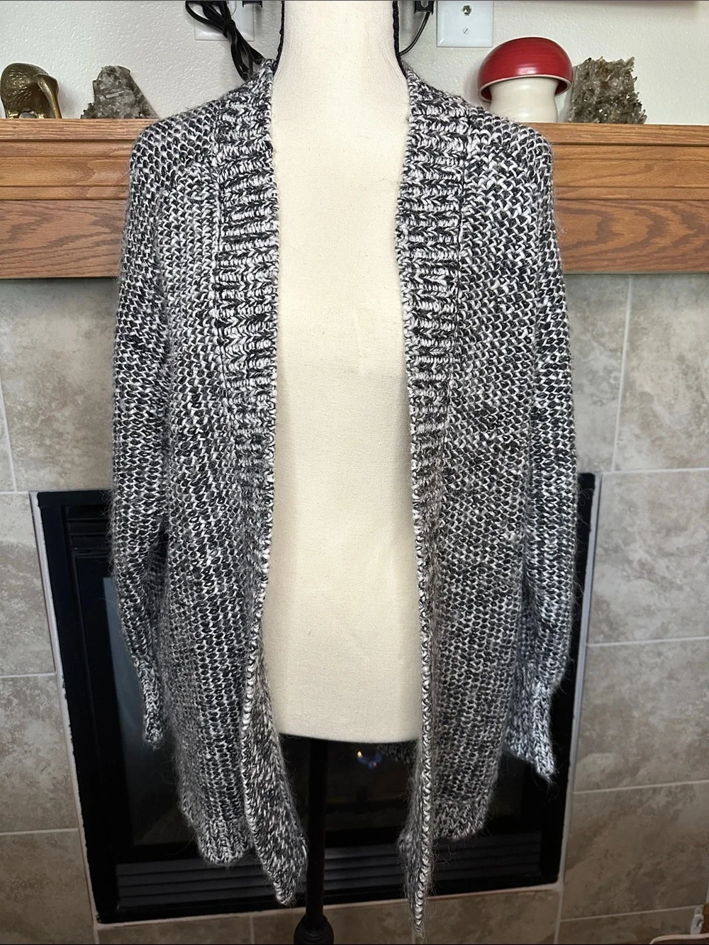 Wool & Alpaca Blend Natural Fiber Chunky Knit Cardigan Sweater Women’s Size M